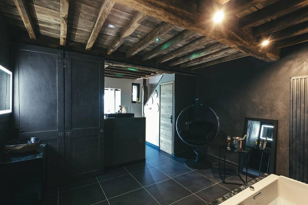 Le Duplex De L'Etoile Home Cinema Jacuzzi Et Sauna Privatif Longmesnil Exterior foto